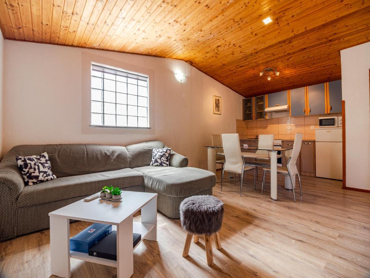 Apartmani Arijana Medulin Extérieur photo