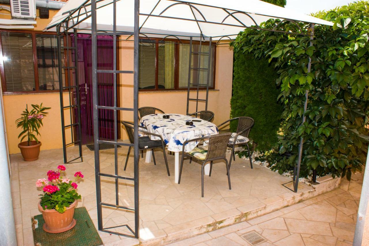 Apartmani Arijana Medulin Extérieur photo